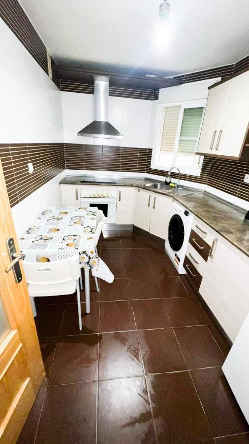Huelin Beach Suite Aeropuerto Malaga Bagian luar foto