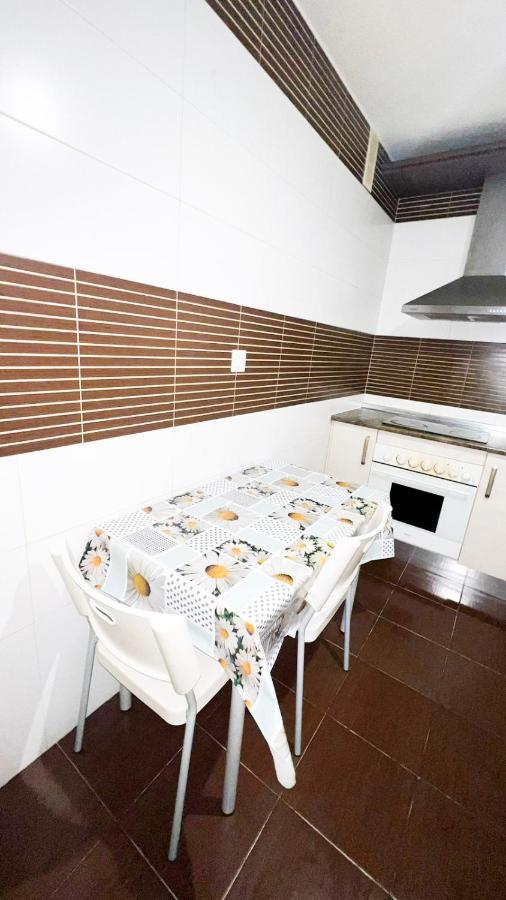 Huelin Beach Suite Aeropuerto Malaga Bagian luar foto